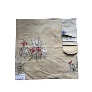 Scalamandre "Iris" fabric flowers vintage swatch 25 х 25